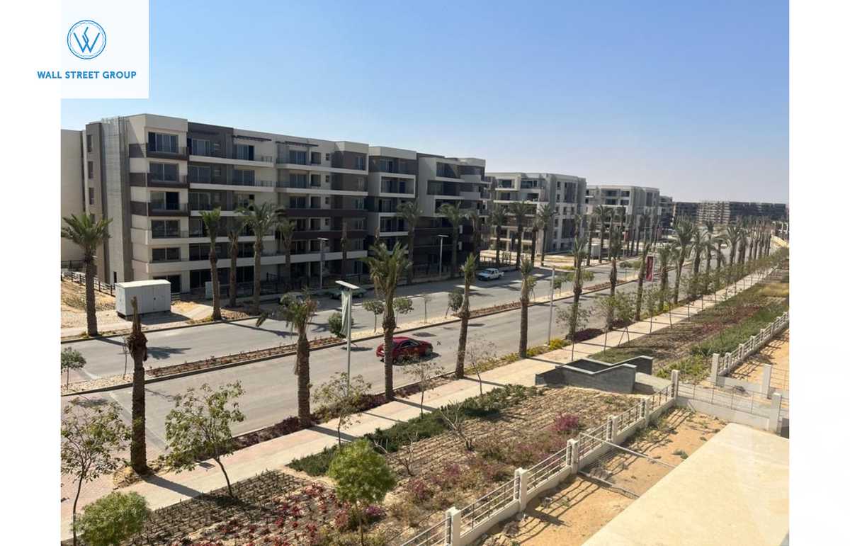 https://aqarmap.com.eg/en/listing/5406438-for-sale-cairo-new-cairo-compounds-blm-hylz-nyw-kyrw