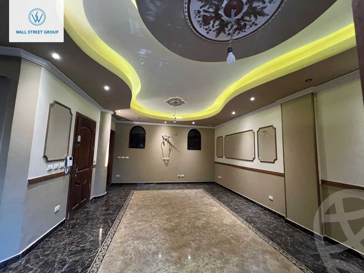 https://aqarmap.com.eg/en/listing/5839345-for-sale-cairo-new-cairo-first-settlement-neighbourhood-7-om-kalthoum-st