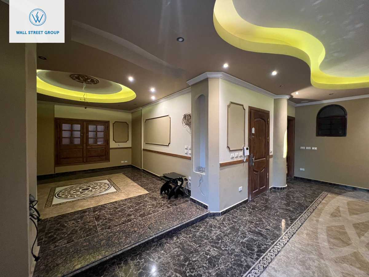 https://aqarmap.com.eg/en/listing/5839345-for-sale-cairo-new-cairo-first-settlement-neighbourhood-7-om-kalthoum-st