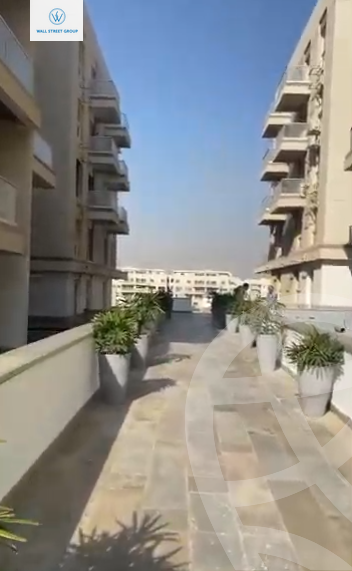 https://aqarmap.com.eg/en/listing/5305362-for-sale-cairo-new-cairo-compounds-mwntn-fyw-y-syty-club-park-mountain-view-icity