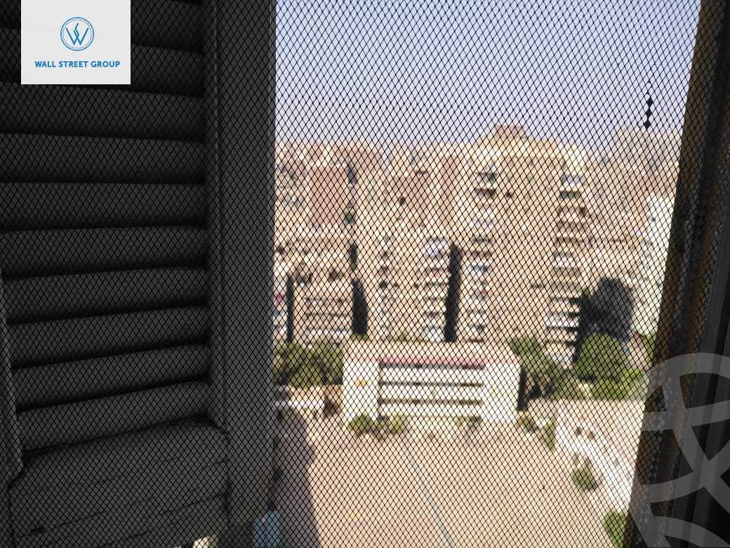 https://aqarmap.com.eg/en/listing/5314077-for-sale-cairo-heliopolis-gesr-elsuez-ibn-sender-square