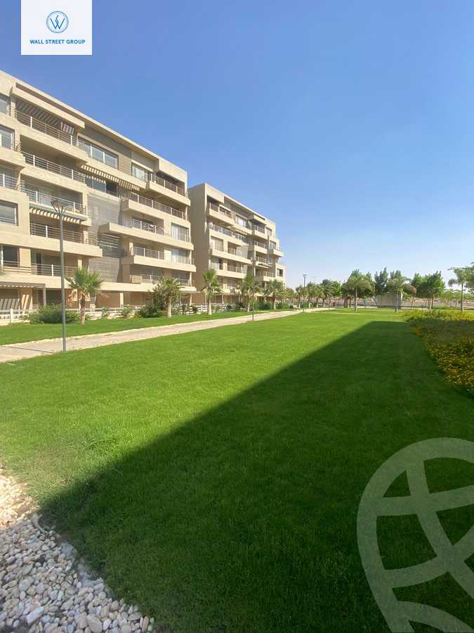 https://aqarmap.com.eg/ar/listing/5400396-for-sale-cairo-new-cairo-compounds-blm-hylz-nyw-kyrw