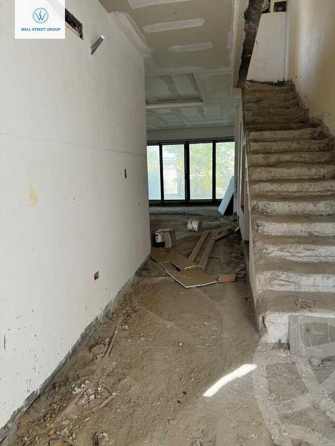 https://aqarmap.com.eg/en/listing/5401040-for-sale-cairo-new-cairo-compounds-hyde-park-centre-ville-hyde-park