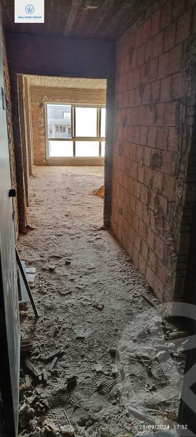 https://aqarmap.com.eg/en/listing/5406552-for-sale-cairo-new-cairo-compounds-mwntn-fyw-y-syty-club-park-mountain-view-icity