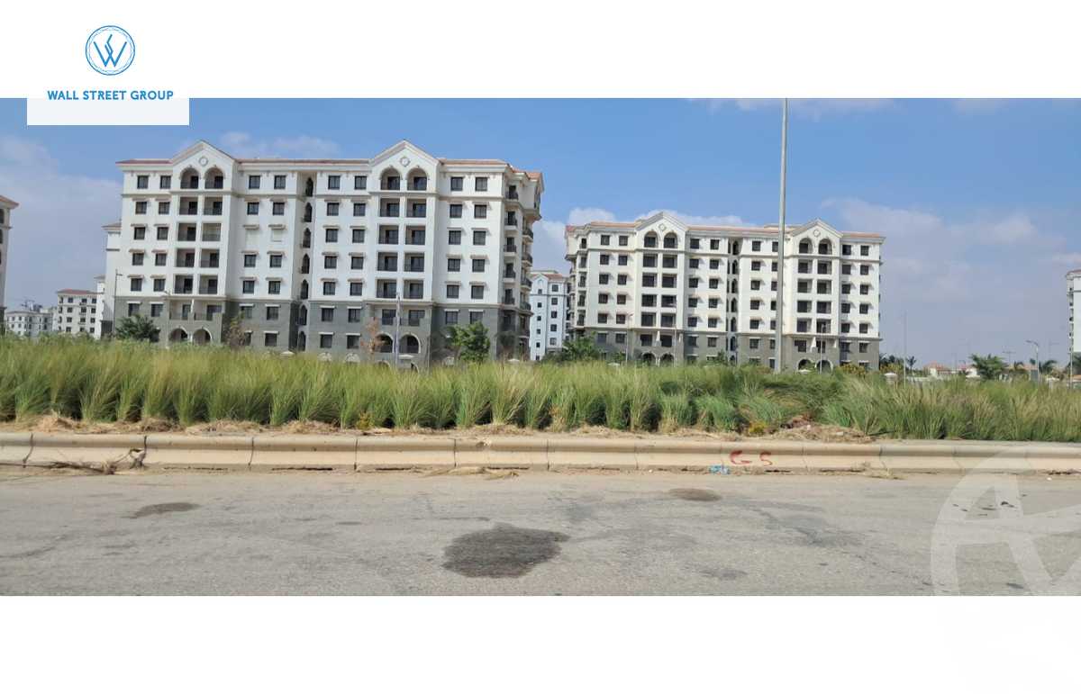 https://aqarmap.com.eg/en/listing/5429512-for-sale-cairo-new-administrative-capital-r7-celia-mntq-l-mrt-1
