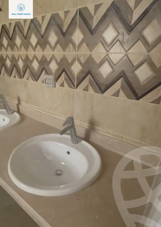 https://aqarmap.com.eg/en/listing/5435788-for-sale-cairo-new-administrative-capital-r3-mamsha-almaqsad