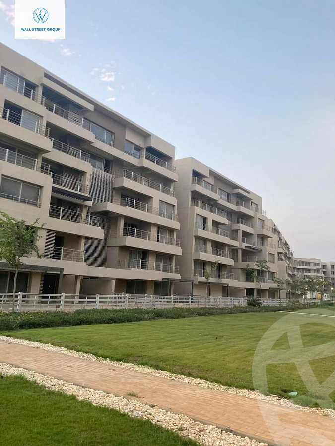 https://aqarmap.com.eg/en/listing/5439425-for-sale-cairo-new-cairo-compounds-blm-hylz-nyw-kyrw
