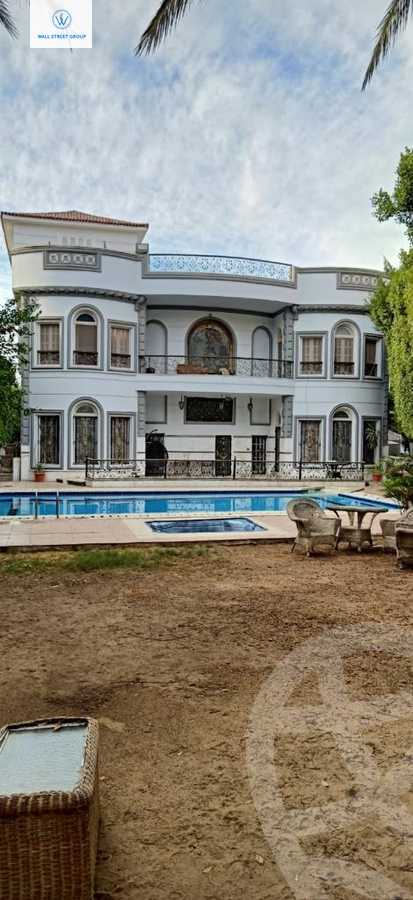 https://aqarmap.com.eg/en/listing/5540276-for-sale-cairo-el-shorouk-compounds-sky-plaza-mall