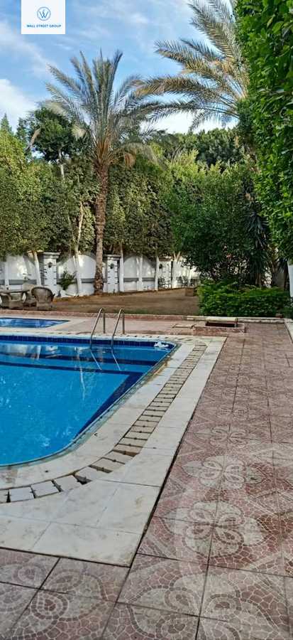 https://aqarmap.com.eg/en/listing/5540276-for-sale-cairo-el-shorouk-compounds-sky-plaza-mall