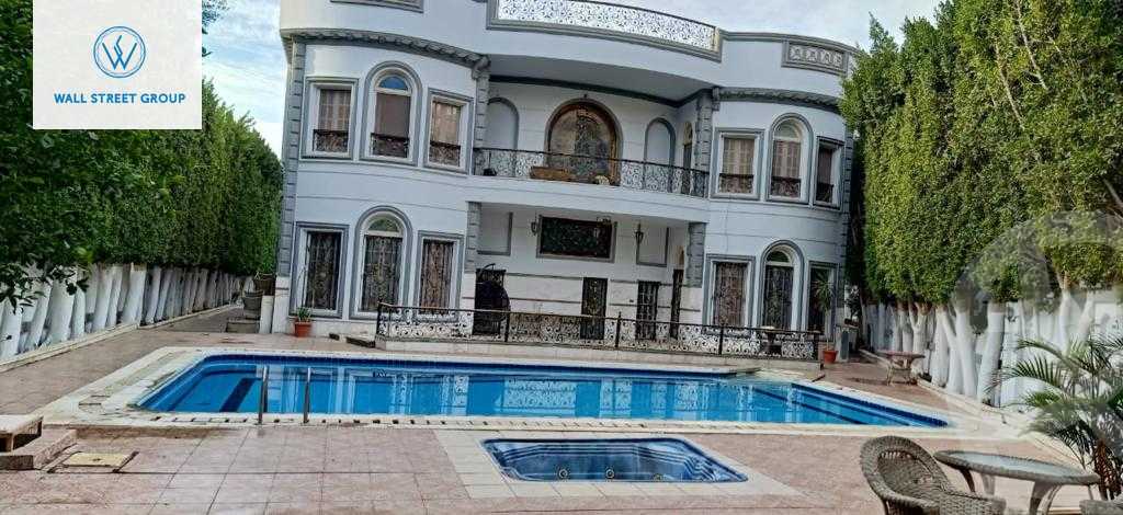 https://aqarmap.com.eg/en/listing/5540276-for-sale-cairo-el-shorouk-compounds-sky-plaza-mall