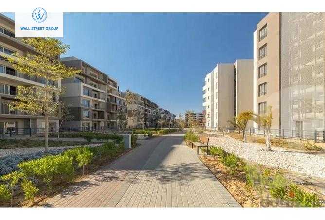 https://aqarmap.com.eg/en/listing/5460795-for-sale-cairo-new-cairo-compounds-blm-hylz-nyw-kyrw