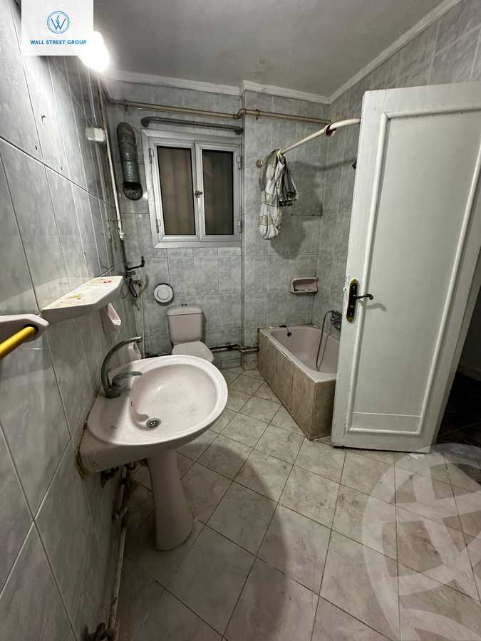 https://aqarmap.com.eg/en/listing/5736726-for-sale-cairo-nasr-city-6th-zone-moez-al-dawla-st
