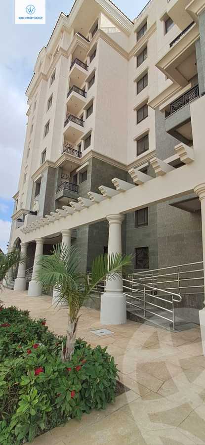 https://aqarmap.com.eg/en/listing/5740861-for-sale-cairo-new-administrative-capital-r7-celia-mntq-l-mrt-1