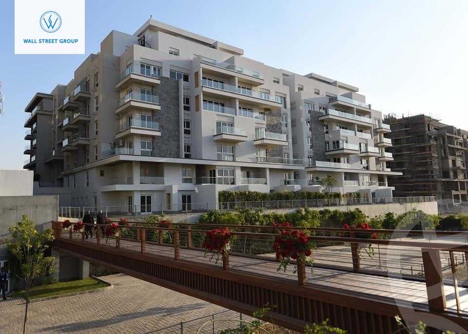 https://aqarmap.com.eg/en/listing/5839460-for-sale-cairo-new-cairo-compounds-mwntn-fyw-y-syty-club-park-mountain-view-icity