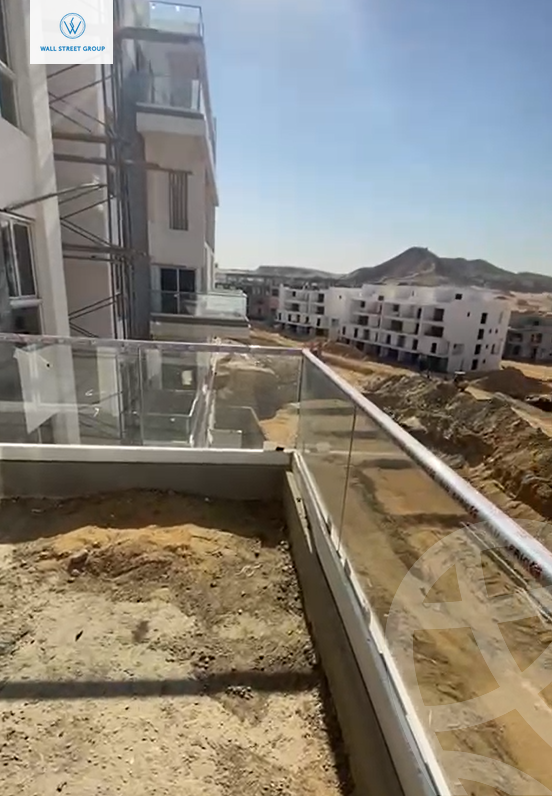 https://aqarmap.com.eg/en/listing/5839460-for-sale-cairo-new-cairo-compounds-mwntn-fyw-y-syty-club-park-mountain-view-icity