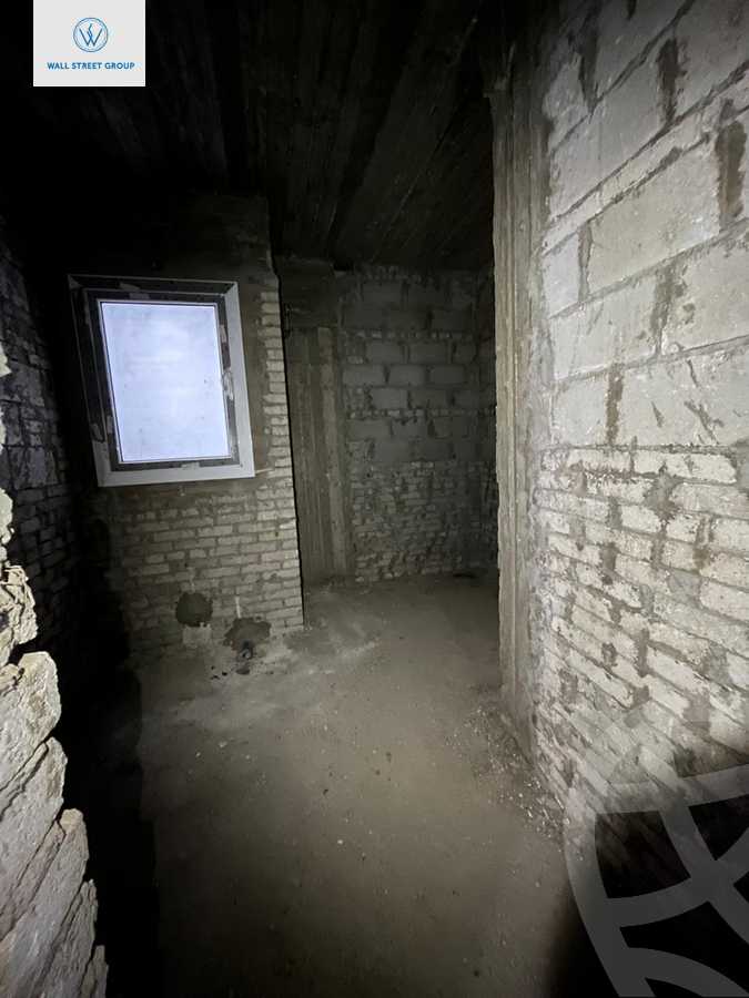 https://aqarmap.com.eg/en/listing/5586569-for-sale-cairo-new-cairo-compounds-hyde-park-centre-ville-hyde-park