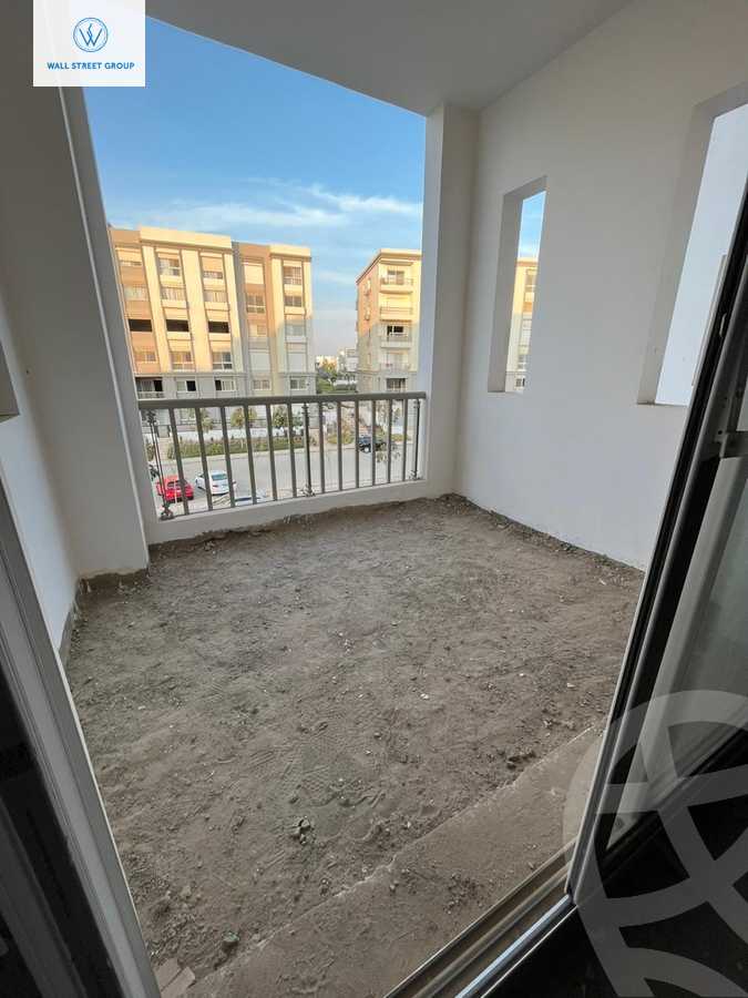 https://aqarmap.com.eg/en/listing/5586569-for-sale-cairo-new-cairo-compounds-hyde-park-centre-ville-hyde-park