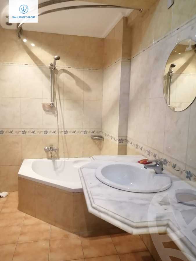 https://aqarmap.com.eg/en/listing/5591985-for-sale-cairo-nasr-city-hay-el-sefarat-sifarat-st