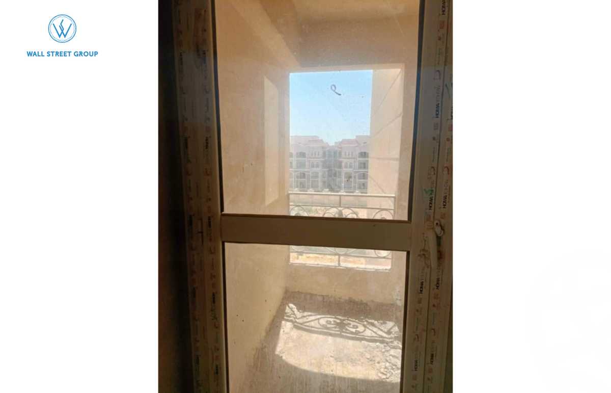 https://aqarmap.com.eg/en/listing/5633574-for-sale-cairo-new-cairo-compounds-loaloat-new-cairo