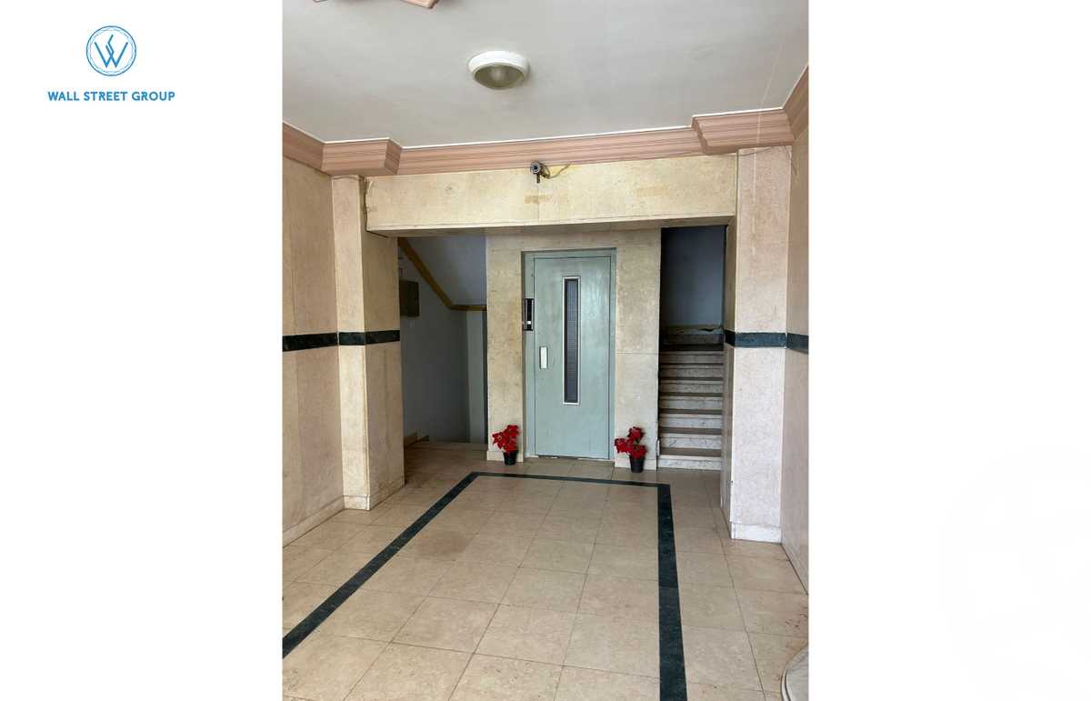 https://aqarmap.com.eg/ar/listing/5638057-for-sale-cairo-new-cairo-gharb-arabila-doctor-hani-maher-st