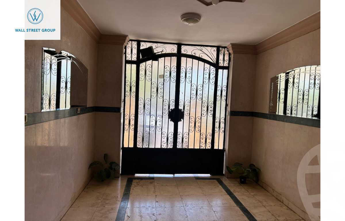 https://aqarmap.com.eg/ar/listing/5638057-for-sale-cairo-new-cairo-gharb-arabila-doctor-hani-maher-st