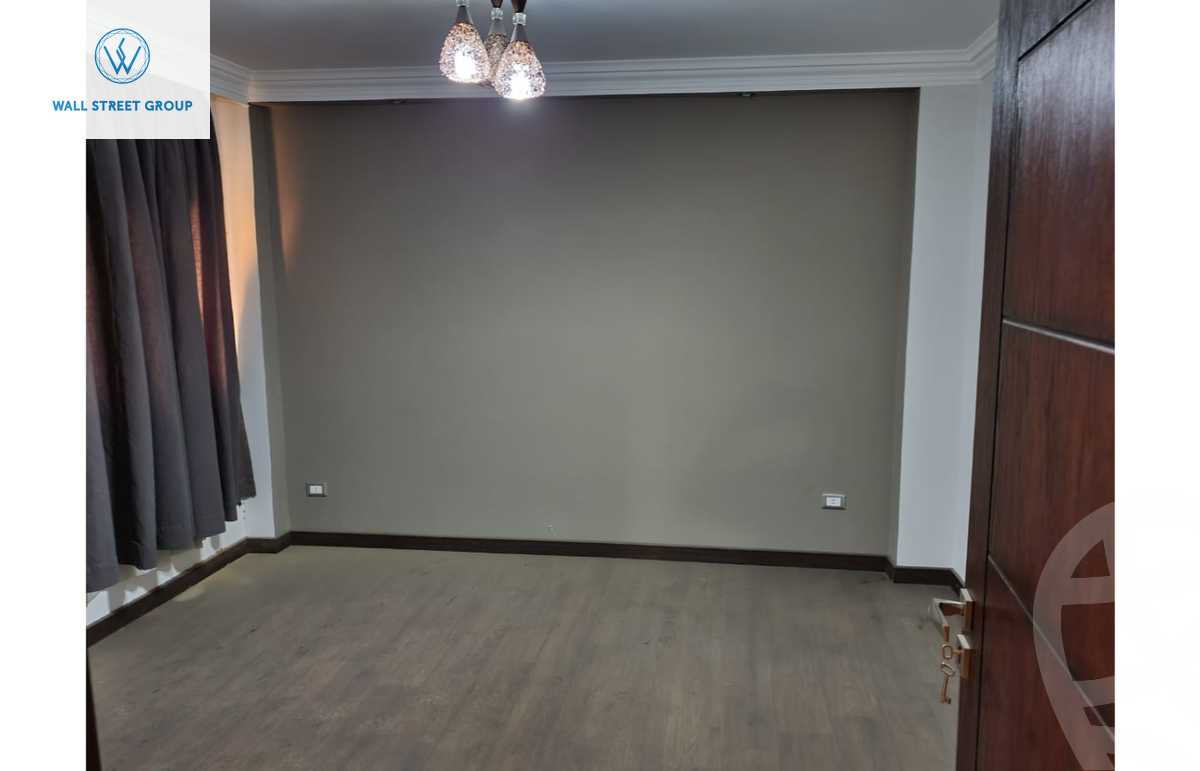 https://aqarmap.com.eg/en/listing/5692206-for-sale-cairo-mokattam-el-hadabah-el-wosta-compounds-palm-city