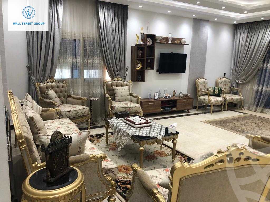 https://aqarmap.com.eg/en/listing/5616071-for-sale-cairo-new-cairo-compounds-el-koronfel-heights