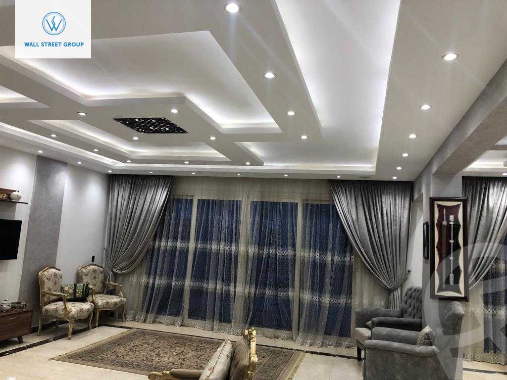 https://aqarmap.com.eg/en/listing/5616071-for-sale-cairo-new-cairo-compounds-el-koronfel-heights