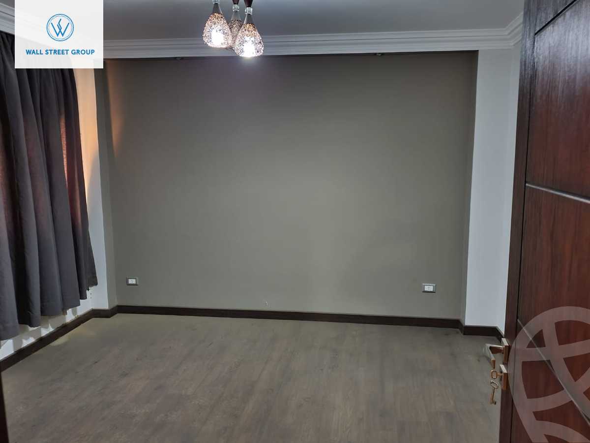 https://aqarmap.com.eg/en/listing/5723283-for-sale-cairo-mokattam-el-hadabah-el-wosta-compounds-palm-city