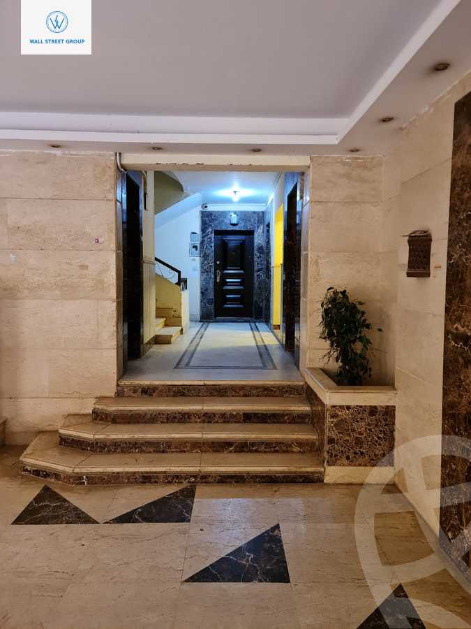 https://aqarmap.com.eg/en/listing/5723283-for-sale-cairo-mokattam-el-hadabah-el-wosta-compounds-palm-city