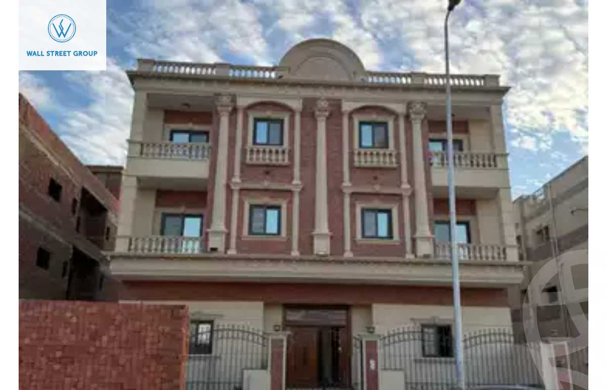 https://aqarmap.com.eg/ar/listing/5779044-for-sale-cairo-new-cairo-el-yassamin-el-yasmeen-3-mohamed-rahim-st