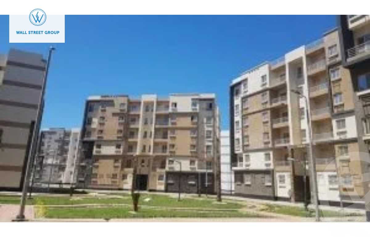 https://aqarmap.com.eg/en/listing/5799645-for-sale-cairo-6th-of-october-compounds-skn-msr