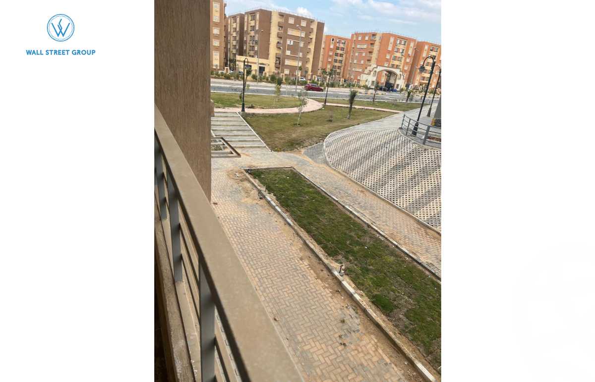 https://aqarmap.com.eg/en/listing/5799645-for-sale-cairo-6th-of-october-compounds-skn-msr