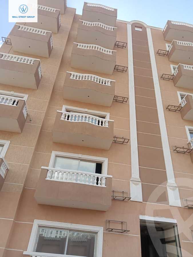 https://aqarmap.com.eg/en/listing/5817620-for-sale-cairo-new-cairo-compounds-kmbwnd-lnyb-l-m