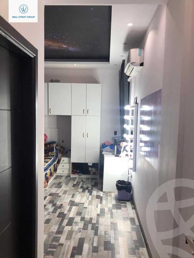 https://aqarmap.com.eg/en/listing/5637923-for-sale-cairo-new-cairo-compounds-el-koronfel-heights