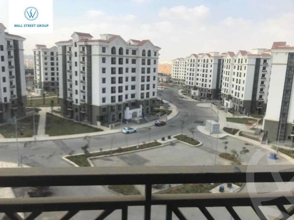 https://aqarmap.com.eg/en/listing/5934313-for-sale-cairo-new-administrative-capital-r7-celia-mntq-l-mrt-1