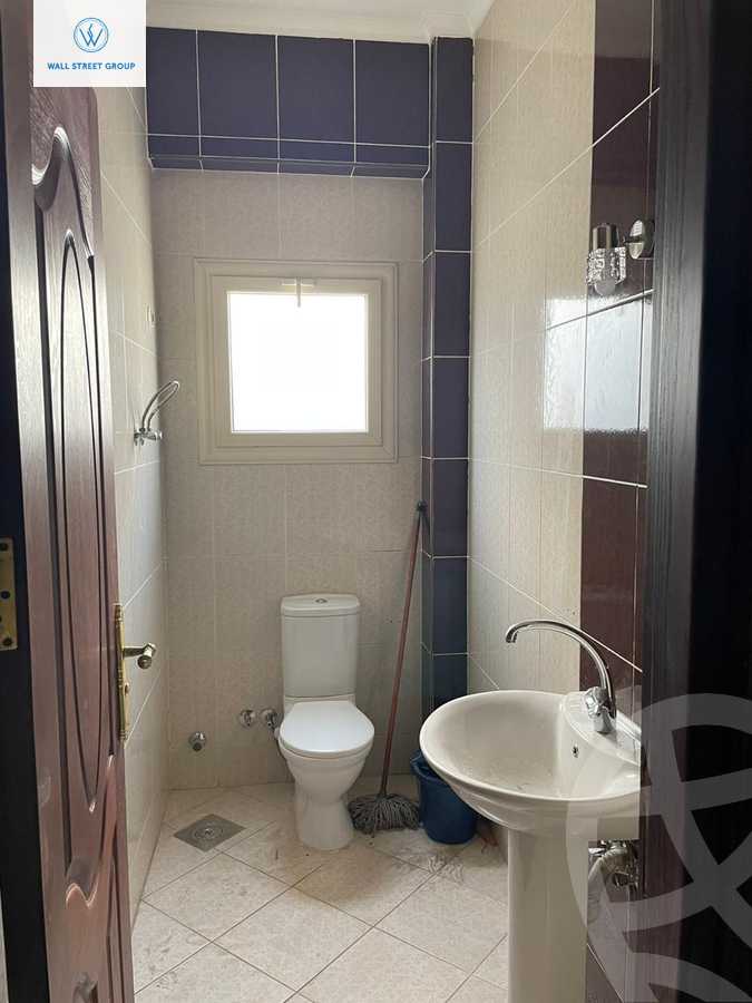 https://aqarmap.com.eg/en/listing/5872601-for-sale-cairo-new-cairo-ganob-el-akadamiya