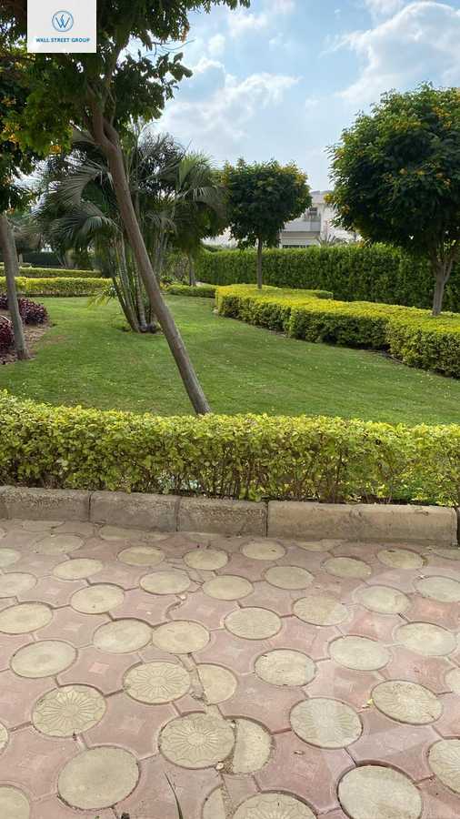 https://aqarmap.com.eg/en/listing/5661632-for-sale-cairo-new-cairo-compounds-el-koronfel-heights