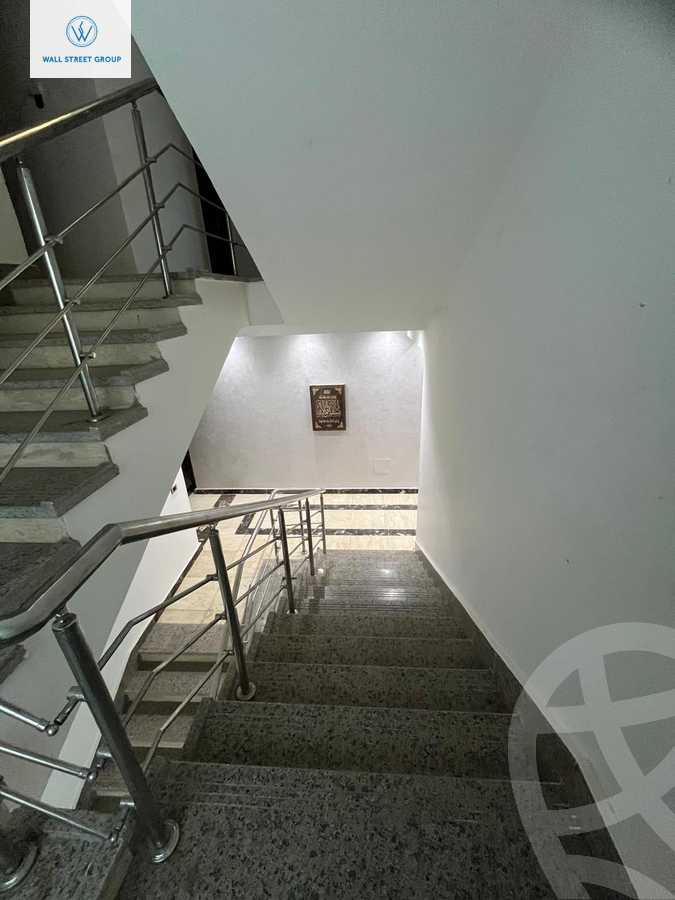 https://aqarmap.com.eg/en/listing/5661632-for-sale-cairo-new-cairo-compounds-el-koronfel-heights