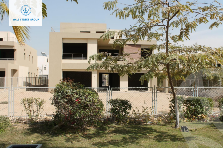 https://aqarmap.com.eg/en/listing/5838108-for-sale-cairo-6th-of-october-compounds-the-crown