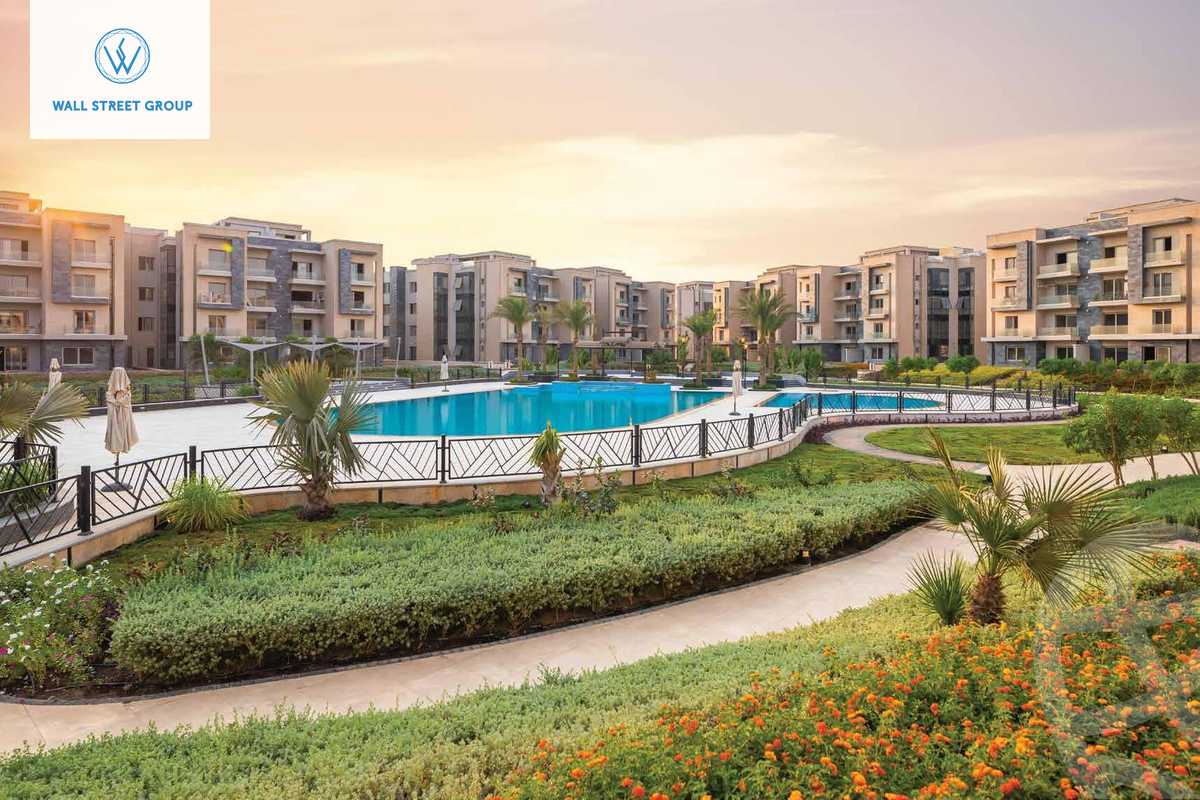 https://aqarmap.com.eg/ar/listing/5876821-for-sale-cairo-new-cairo-compounds-moon-valley