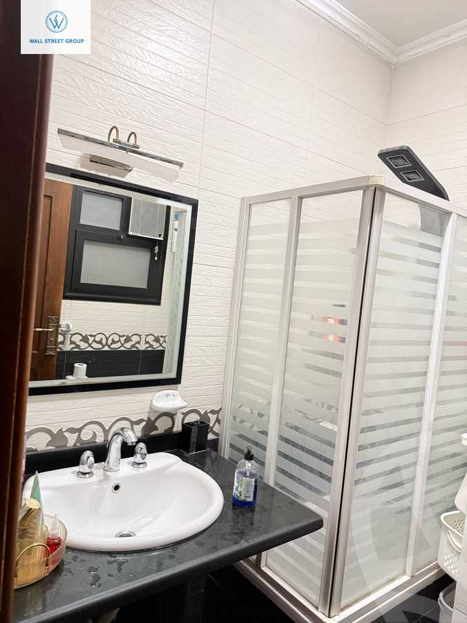 https://aqarmap.com.eg/en/listing/5848907-for-sale-cairo-new-cairo-compounds-nakhil-village