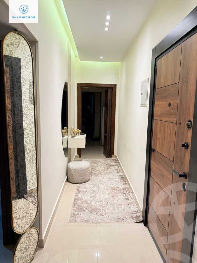 https://aqarmap.com.eg/en/listing/5848907-for-sale-cairo-new-cairo-compounds-nakhil-village