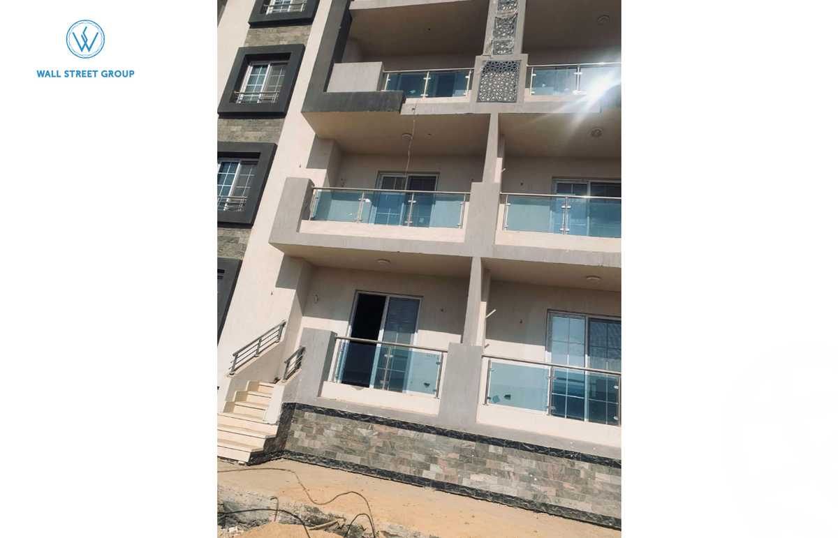 https://aqarmap.com.eg/en/listing/5934551-for-sale-cairo-new-administrative-capital-r7-capital-flowers-compound