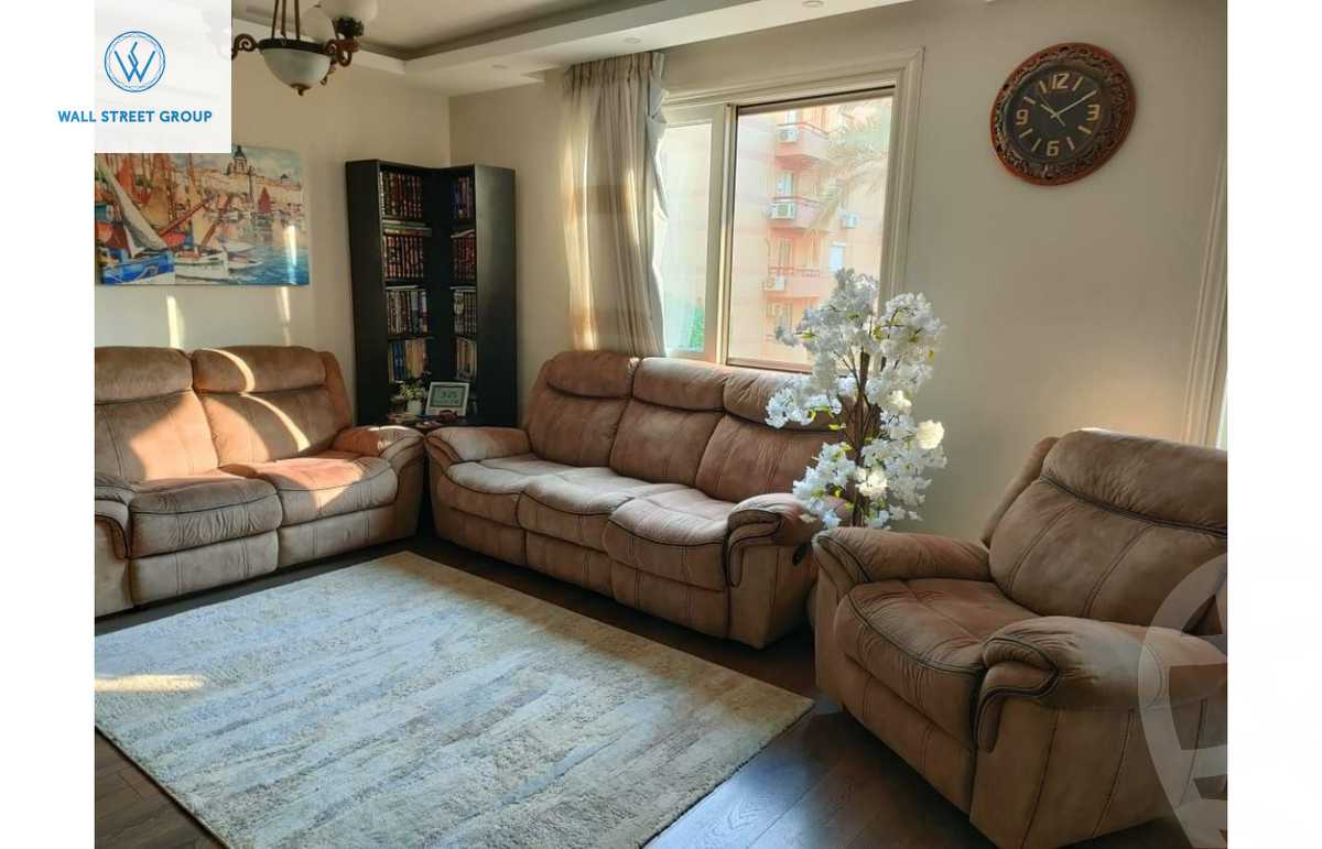 https://aqarmap.com.eg/en/listing/5943496-for-sale-cairo-new-cairo-lrhb-city-phase-4-mohammed-farid-st