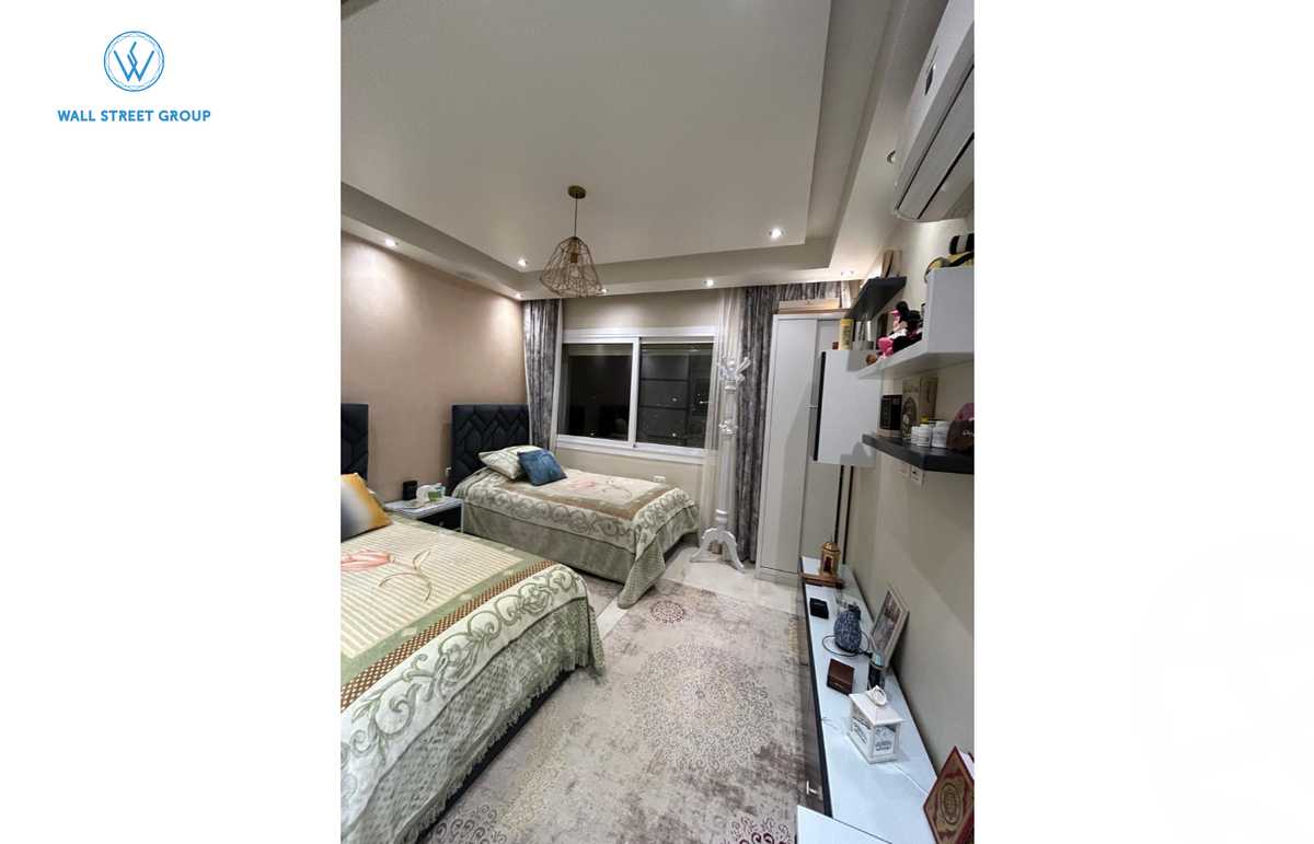 https://aqarmap.com.eg/ar/listing/5934429-for-sale-cairo-new-cairo-compounds-hyde-park-park-corner-hyde-park