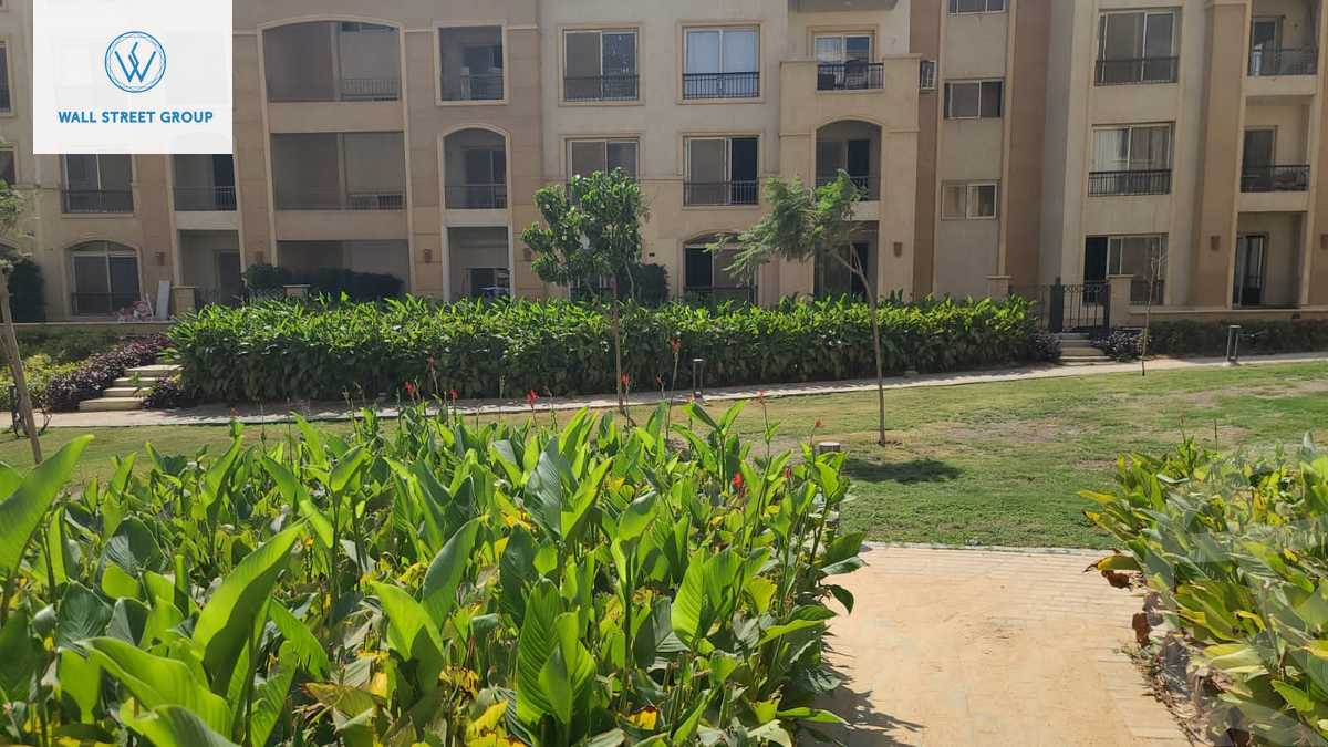 https://aqarmap.com.eg/en/listing/5861288-for-sale-cairo-new-cairo-compounds-stwn-ryzydns-by-ar-y-llttwyr