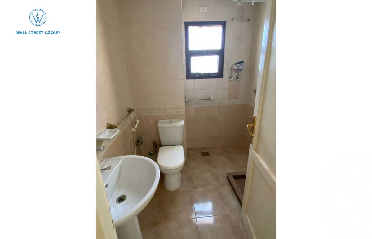 https://aqarmap.com.eg/en/listing/5943903-for-sale-cairo-new-cairo-lrhb-city