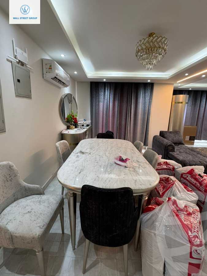 https://aqarmap.com.eg/en/listing/5959804-for-sale-cairo-new-cairo-compounds-stwn-ryzydns-by-ar-y-llttwyr