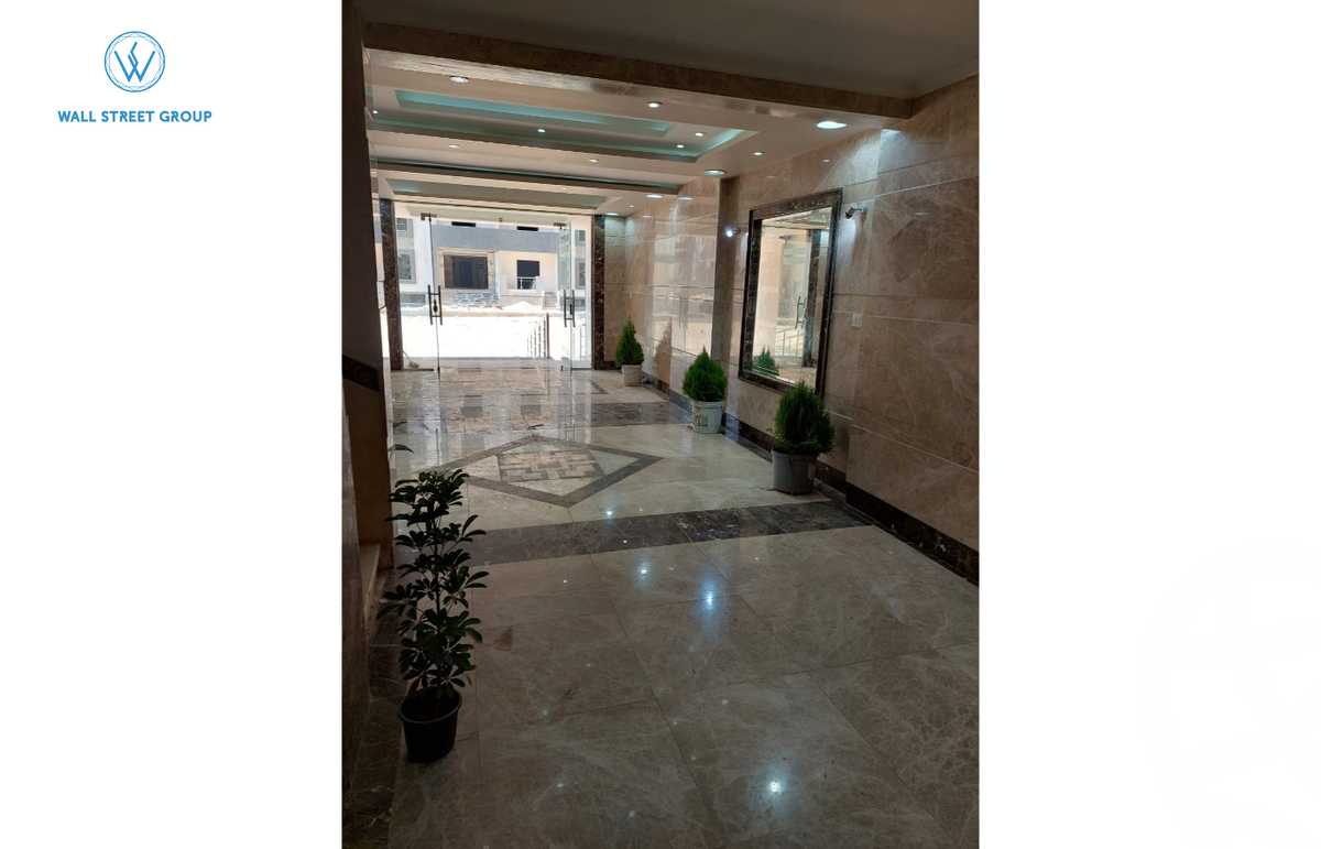 https://aqarmap.com.eg/en/listing/5970141-for-sale-cairo-new-administrative-capital-r7-capital-flowers-compound
